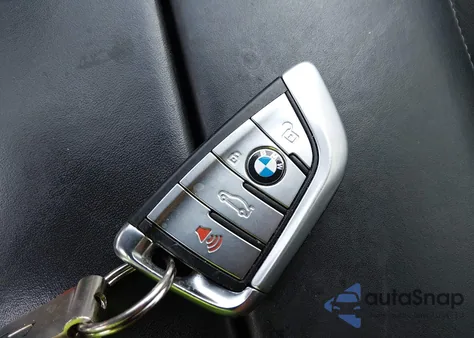 2019 BMW 740I из США, поврежденный, VIN WBA7E2C59KB217490